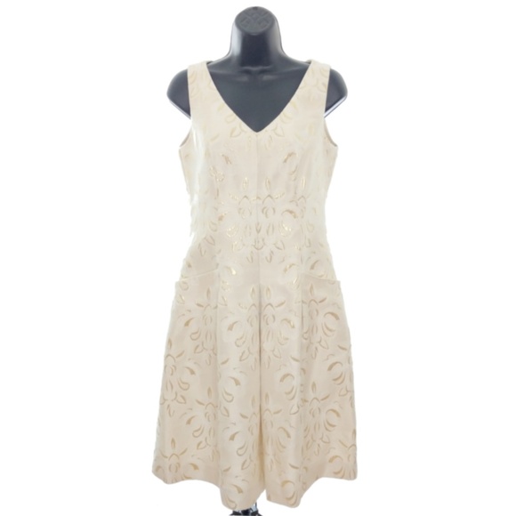 Ralph Lauren Dresses & Skirts - Lauren Ralph Lauren Fit/Flare Floral Dress